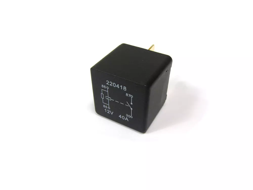 thumbnail image 2 of TYCO 12V 4-Pin Automotive Relay – 35A, For Ford Volvo Range Rover (1425751, V23074-A1801-X17) Used 2 of 6