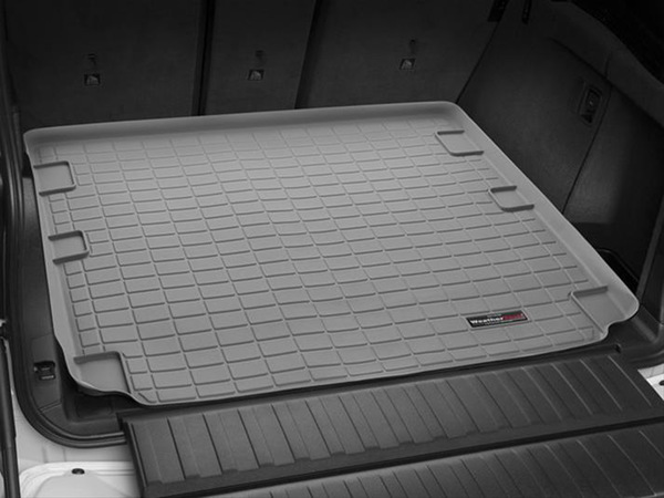 North American Custom Covers Quilted Waterproof Cargo Liner For Range Rover (2002-2012) – Black, QL216